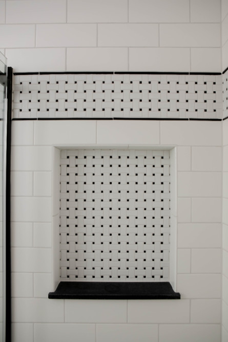 c-laura-petrilla-wexford-avenue-interiors-basketweave-tile-niche-shower